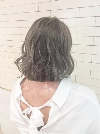 ミディアム カラー レイヤーカット× 髪質改善たもりのヘアスタイル
