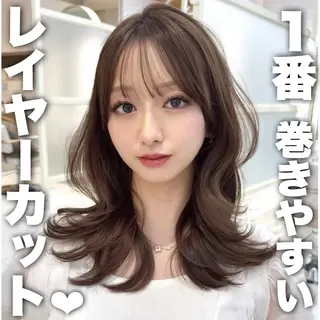 セミロング レイヤーカット/ 顔まわり/アオイのヘアスタイル