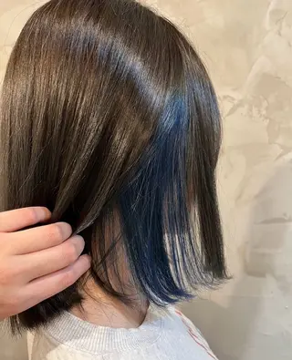 カラー 川原 結希音のヘアスタイル