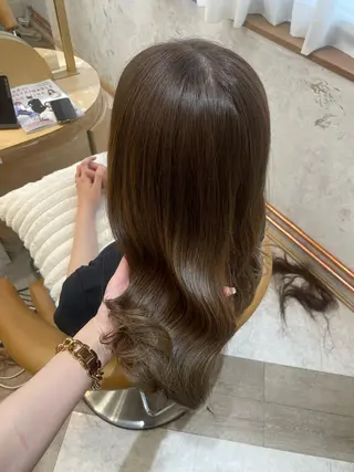 セミロング Kanami/韓国風 /艶カラーのヘアスタイル