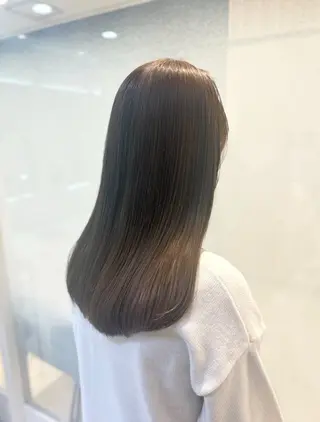 セミロング カラー 艶質改善/縮毛矯正 ササキナツミのヘアスタイル