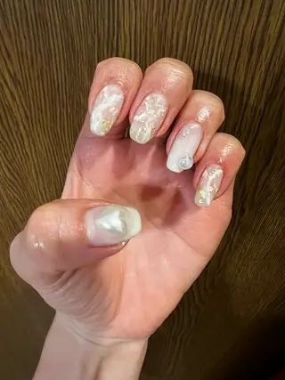 ネイル Luminous ⭐︎のネイルデザイン