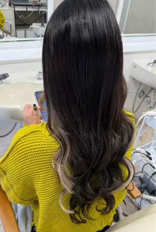 シールエクステ専門サロンSHOWROOM所属・シールエクステ専門店 🦋YAYOI🦋のヘアスタイル