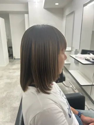 ミディアム REV.所属・堀川咲/ｃｕｔ✂︎/ 𝚛𝚎𝚟./大阪のヘアスタイル