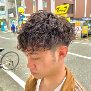 ミディアム パーマ メンズ 【メンズ特化】 ツツイリュウノスケのヘアスタイル