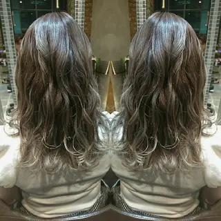 セミロング カラー ヘアアレンジ youres センター南所属・センター南 SEIJIのヘアスタイル