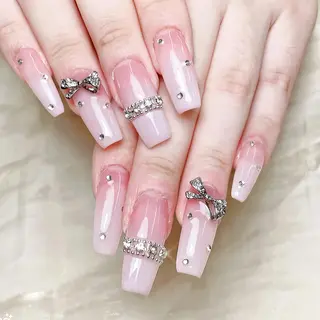 ネイル 美奈🎀 ミナ🎀のネイルデザイン