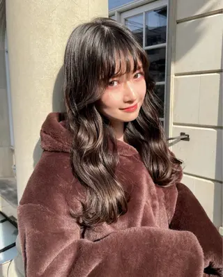 カラー 上品な透明感カラー 🫧renのヘアスタイル