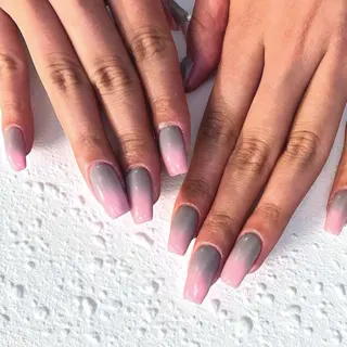 ネイル nail salon　Natural Cure所属・平井 彩香のネイルデザイン