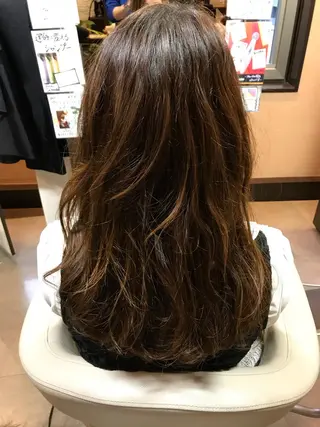 ロング パーマ 🔶艶髪レイヤー 縮毛矯正 金山🔶のヘアスタイル