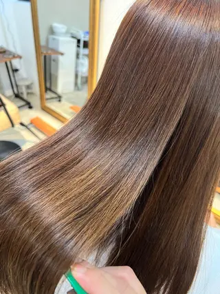 ロング 目を惹く艶髪/髪質 改善カラー🤎ぐっちのヘアスタイル