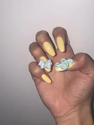 ネイル 奥岡 花恋のネイルデザイン