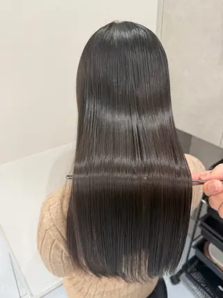ロング パーマ 髪質改善/縮毛矯正 /ブリーチ矯正/岡部のヘアスタイル