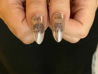 ネイル Ami 🦥のネイルデザイン