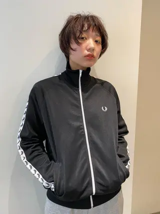 ショート カラー 美髪ストレート 川本雄己のヘアスタイル