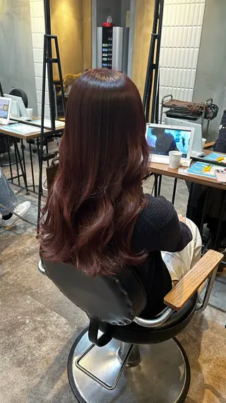ロング 東 希良里のヘアスタイル