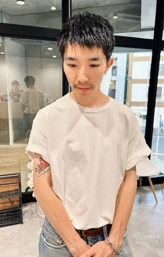 ショート メンズ パーマ/イルミナ カラー 三浦菜々子のヘアスタイル