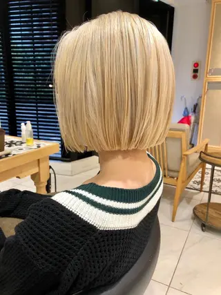 ショート カラー ミヤギ リュウキのヘアスタイル