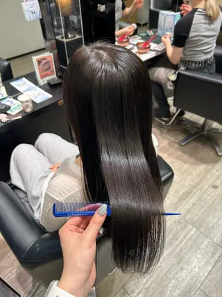 ロング カラー ALEXANDRE OF COLORS TOYAMA所属・ishizuka toaのヘアスタイル