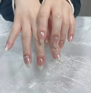 ネイル Lunailsalon所属・Lu nailsalonのネイルデザイン