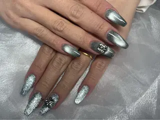 ネイル テネルネイル所属・小池 奈央のネイルデザイン