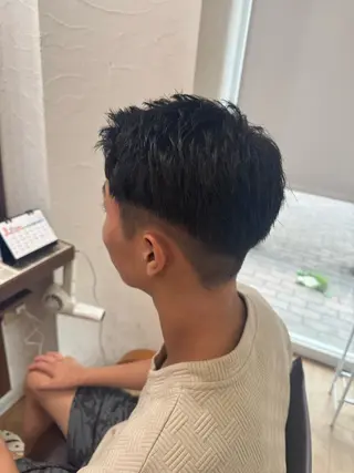 メンズ カラー特化 若山 結愛のヘアスタイル