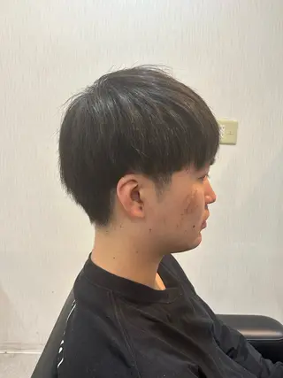 メンズ インテグリ勝原所属・堀野 佑磨のヘアスタイル