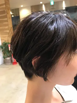 ショート カラー 暖色カラー🍊 ボブ🌿顔周りcutのヘアスタイル