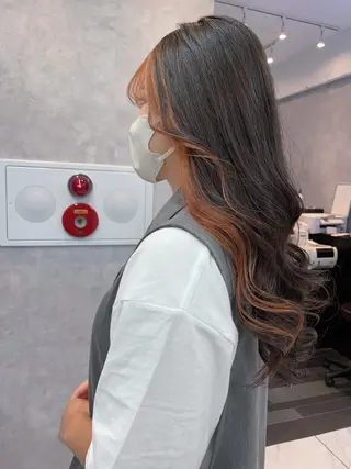 ロング カラー _WHITE 天神店 YUMEKA🐻のヘアスタイル