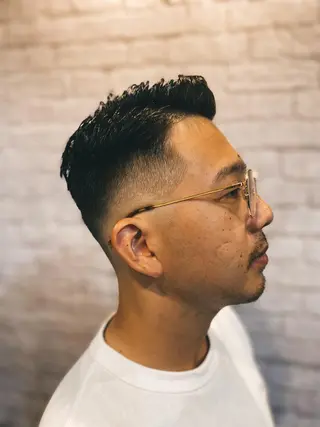 ショート 銀座マツナガ新宿野村ビル店所属・メンズカットなら 桃井大輔のヘアスタイル