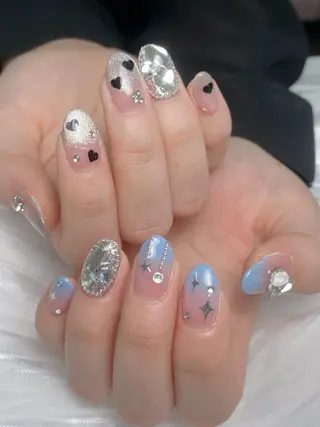 ネイル 小林 凛のネイルデザイン