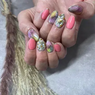 ネイル PALMNAIL所属・次田 春花のネイルデザイン