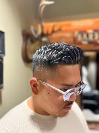 ショート カラー メンズ icon Blue所属・池袋メンズパーマ フェード純平のヘアスタイル