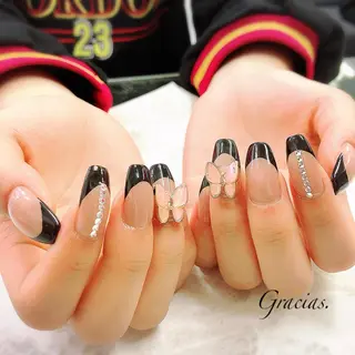ネイル Gracias. rieのネイルデザイン