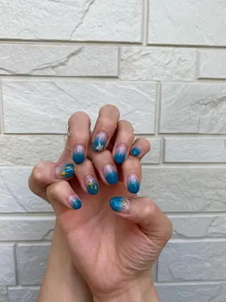 ネイル ZIA所属・小林 優花のネイルデザイン