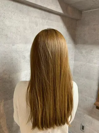 ロング カラー 島守 桃香のヘアスタイル