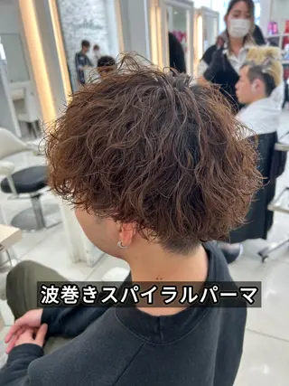 ショート カラー パーマ メンズ 髪質改善/艶カラー/ メンズパーマ/鈴木のヘアスタイル