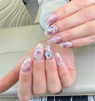 ネイル AngelChris ビューティーサロンのネイルデザイン