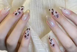 ネイル VIVIAN リサのネイルデザイン