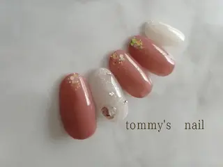 ネイル tommy's nail所属・福岡/若よもぎ蒸し 全身美容が叶うサロンのネイルデザイン