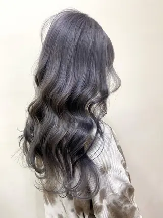 ロング カラー 服部 樹季のヘアスタイル