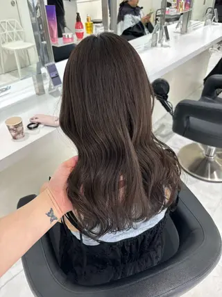 セミロング 都内1優しい🤍透明 感カラー🤍サツキのヘアスタイル