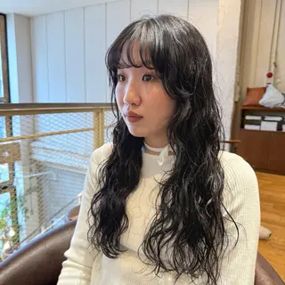 ロング パーマ 松尾 知晃のヘアスタイル