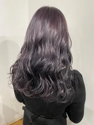 ロング 【.ico】心斎橋 飛田ゆうきのヘアスタイル