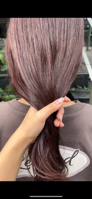 ロング Agnos青山所属・鈴木 里奈のヘアスタイル
