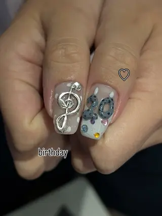 ネイル Hata nail /個性派ニュアンスのネイルデザイン