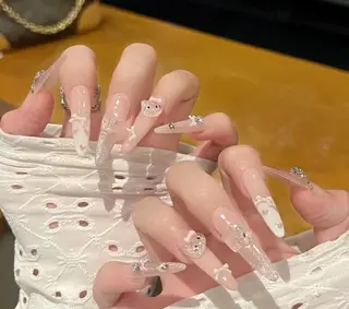 ネイル Miu Miu 🎀 Nailのネイルデザイン