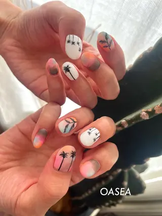 ネイル 🌞💜 KAORI 🌴のネイルデザイン