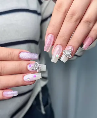 ネイル Lyna 池袋のネイルデザイン