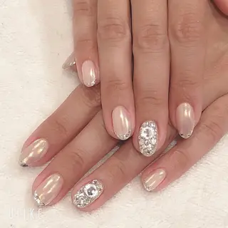 ネイル Eyelash salon mee所属・小船 莉穂のネイルデザイン